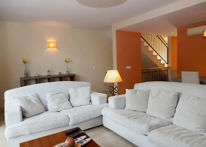 Llucmajor 29 * מאהון